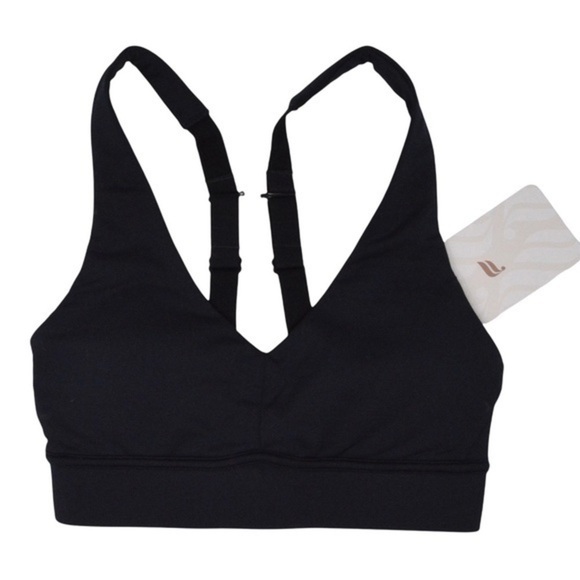 NWT Fabletics All Day Every Day Bra, Size XXS - Black - Picture 1 of 10